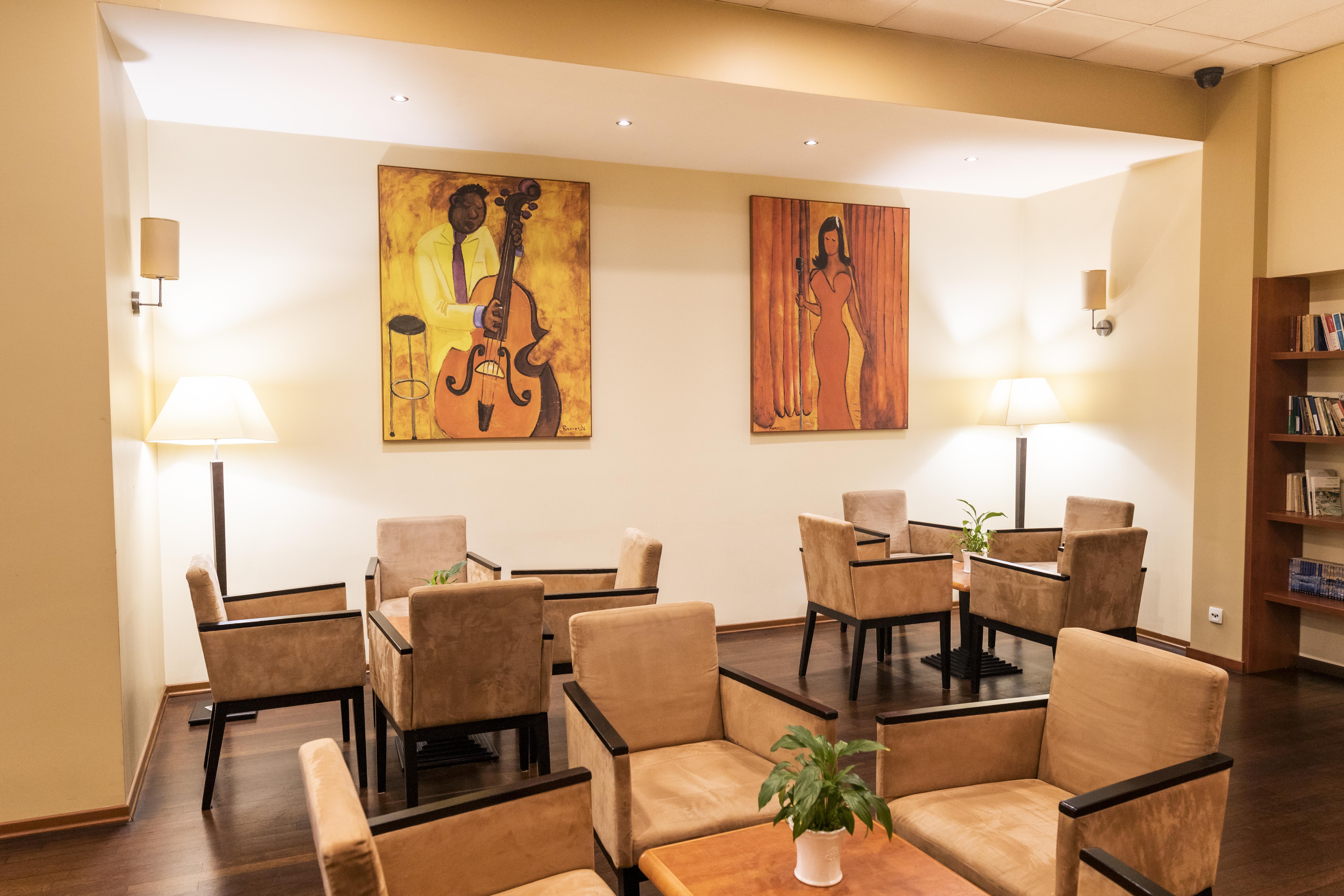 Qubus Hotel Glogow Экстерьер фото